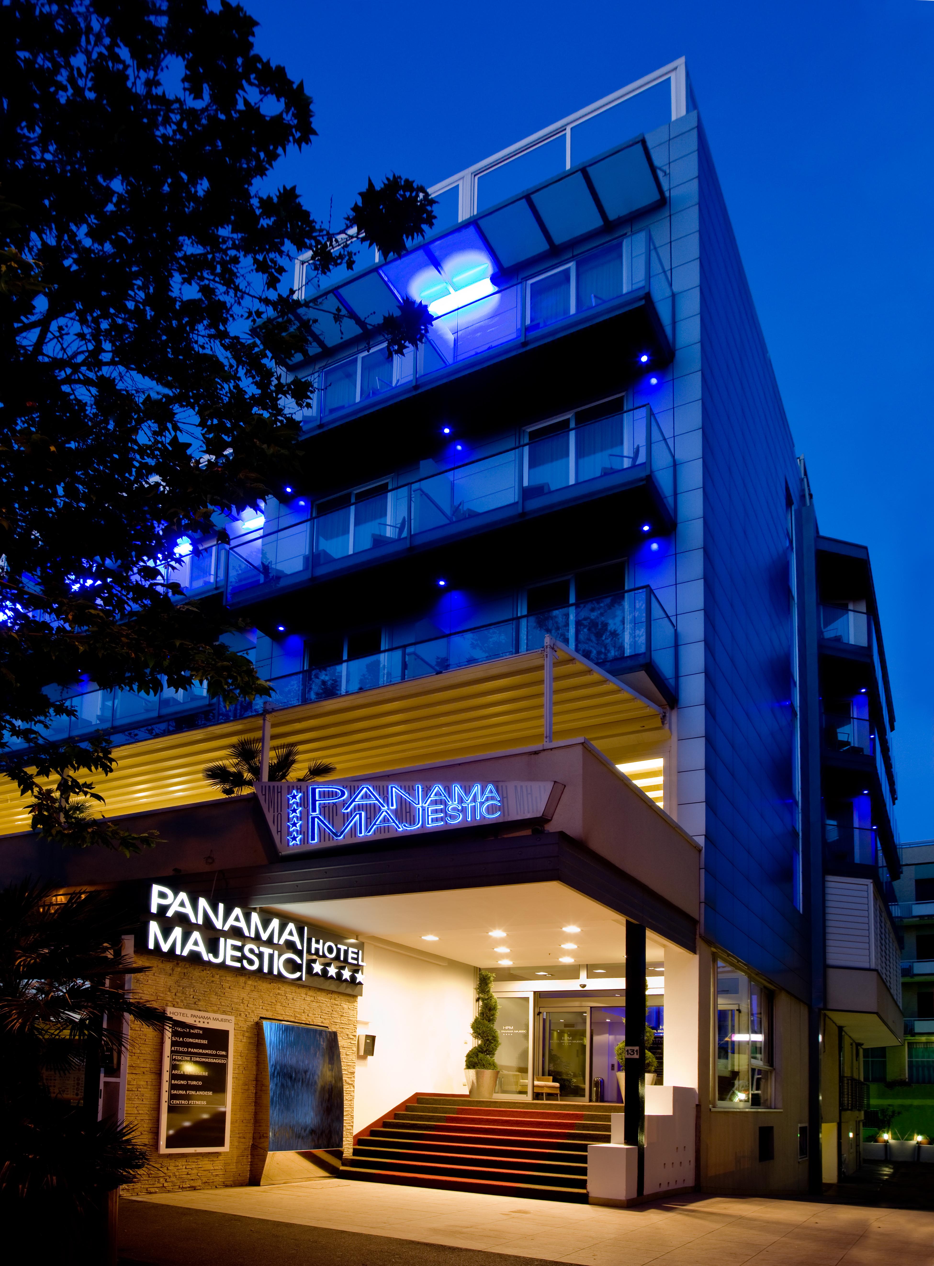 Hotel Panama Majestic Rimini Bagian luar foto