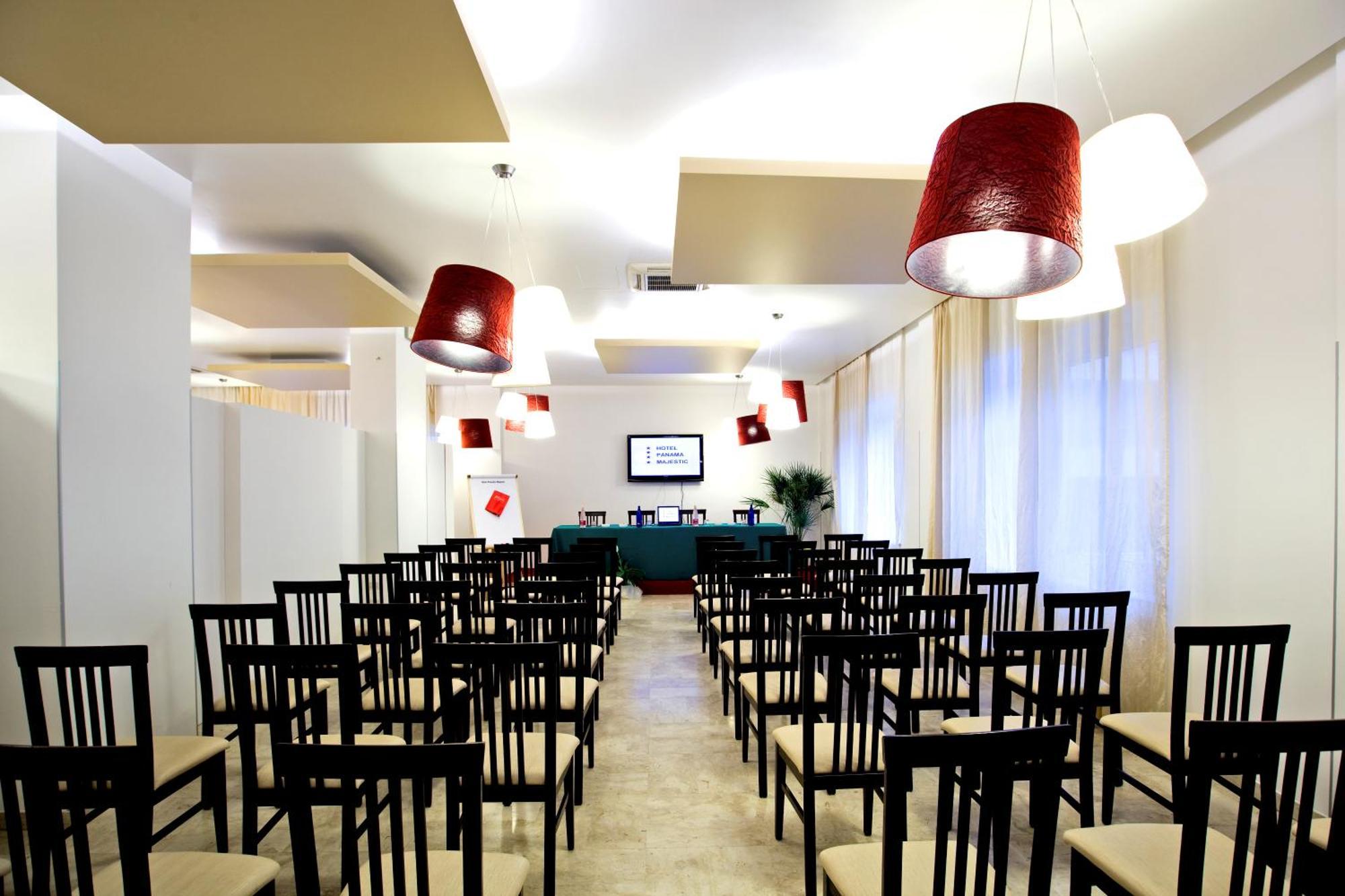 Hotel Panama Majestic Rimini Bagian luar foto